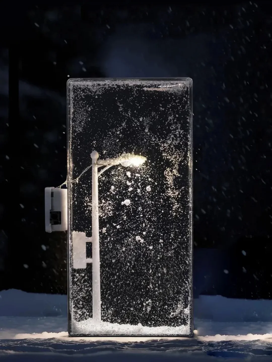 Qorli suvenir, materiallar to‘plami bilan tungi chiroq