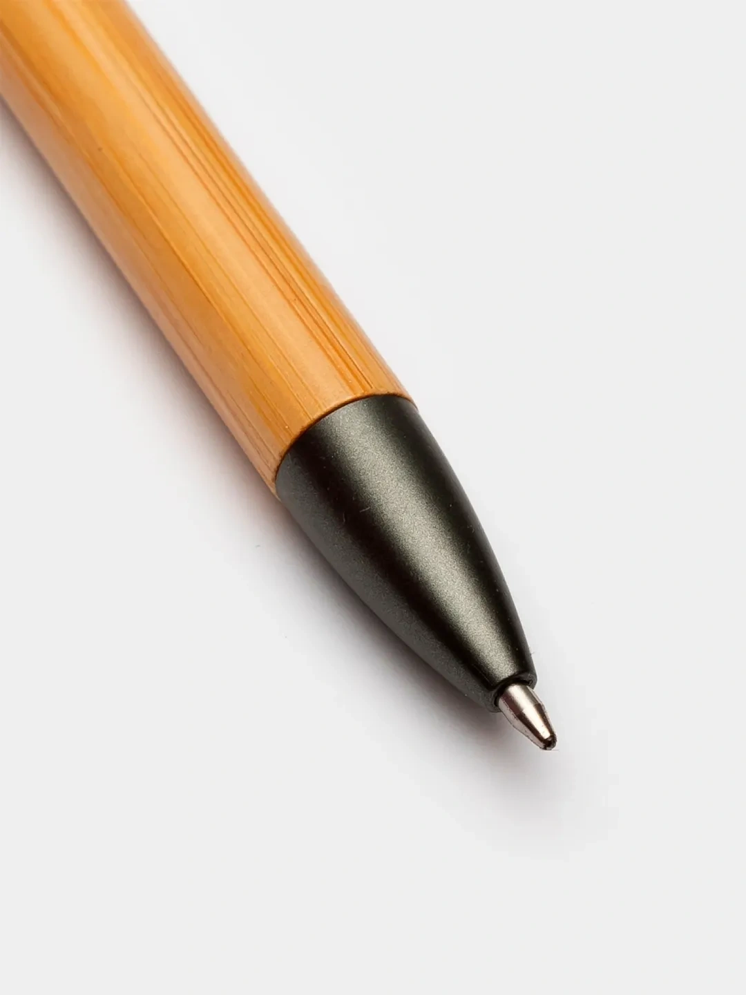 Taxtali sharikli ruchka bambukdan