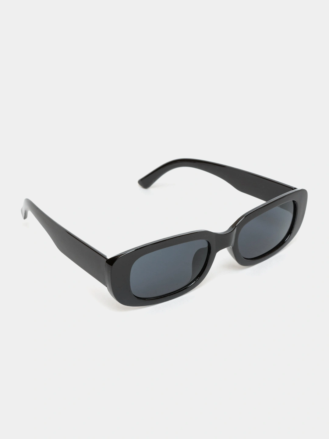 Ayollar uchun quyoshdan saqlaydigan ochki